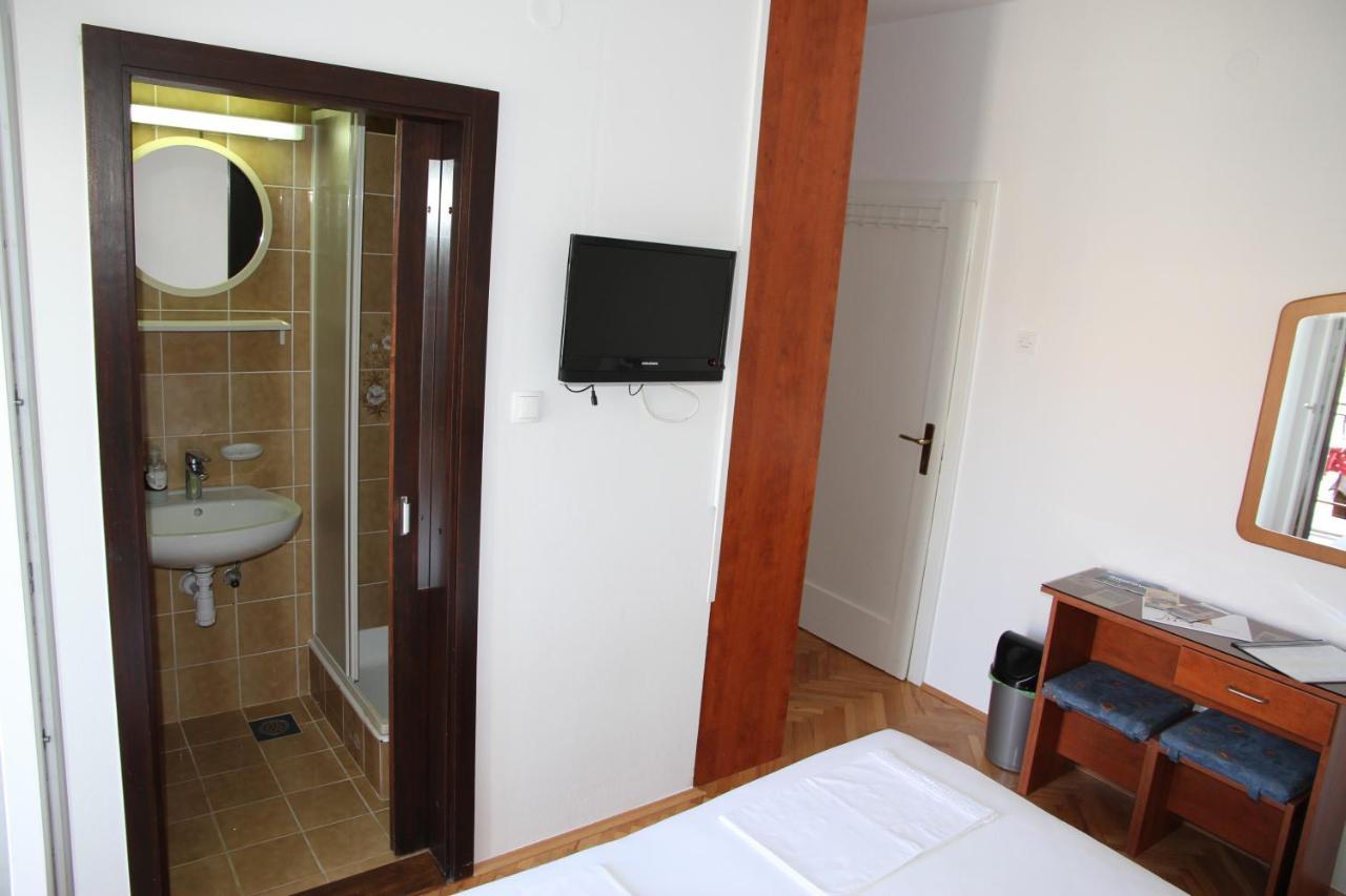 Obradović rooms&apartments Makarska Exterior foto