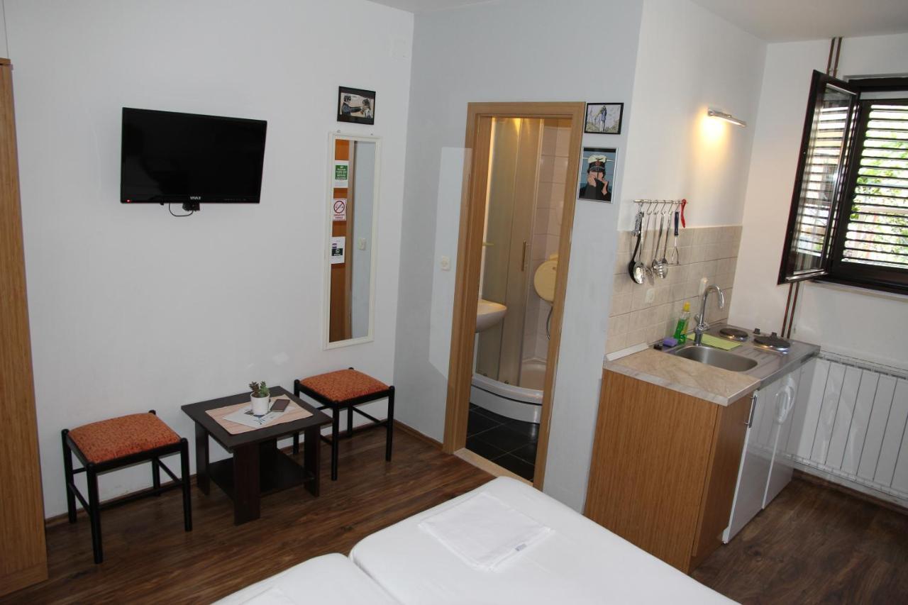 Obradović rooms&apartments Makarska Exterior foto