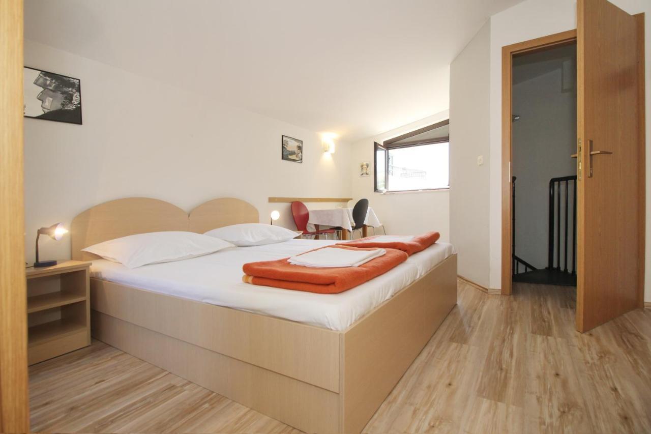 Obradović rooms&apartments Makarska Exterior foto